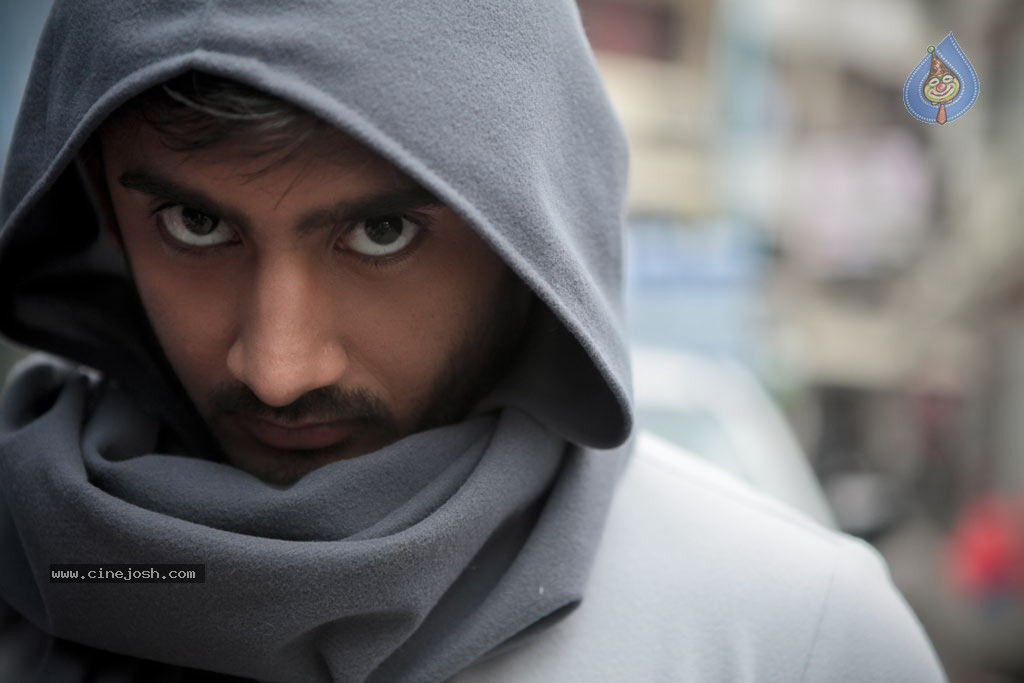 Virattu Tamil Movie Stills - 15 / 28 photos