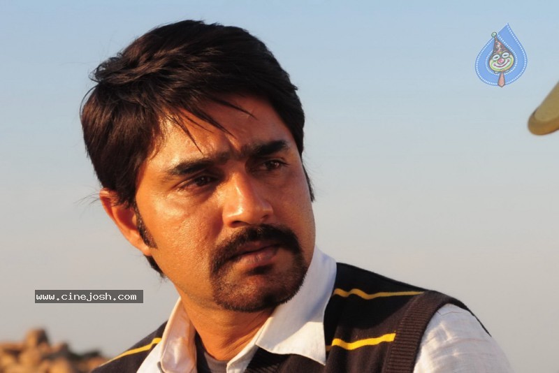 Virodhi Movie New Stills - 45 / 97 photos