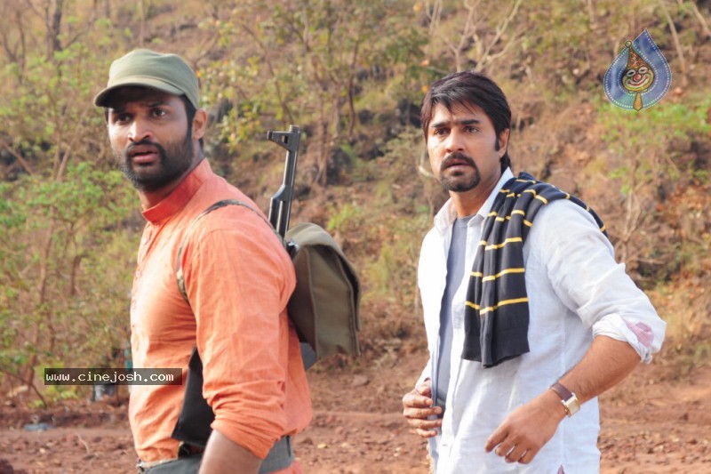 Virodhi Movie New Stills - 53 / 97 photos