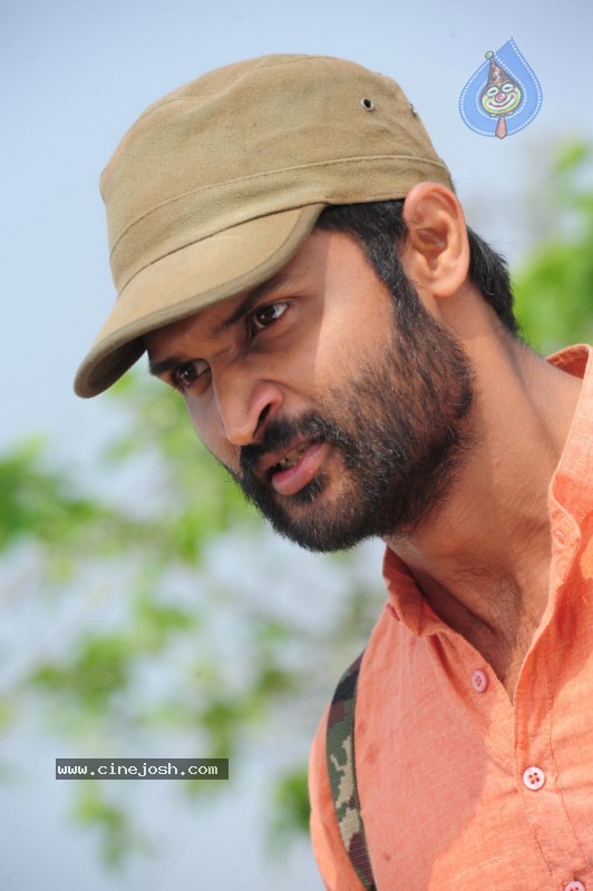 Virodhi Movie New Stills - 96 / 97 photos