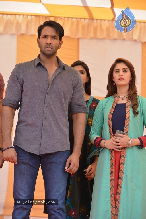 Voter Movie Stills - 2 / 5 photos