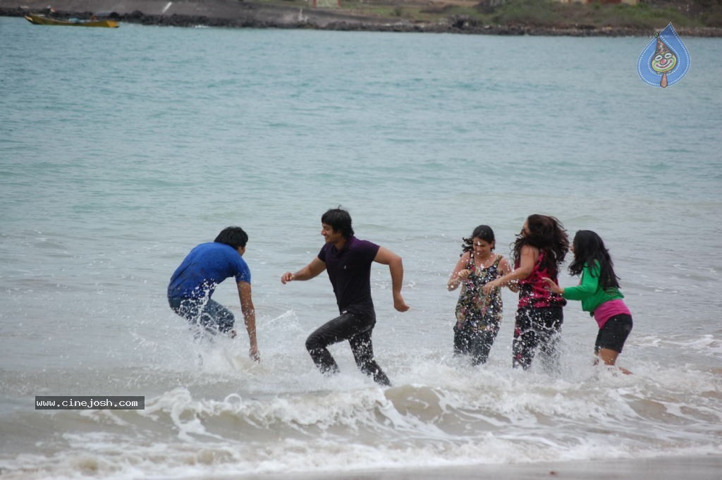 What Happen 6 to 6 Movie Stills - 37 / 82 photos