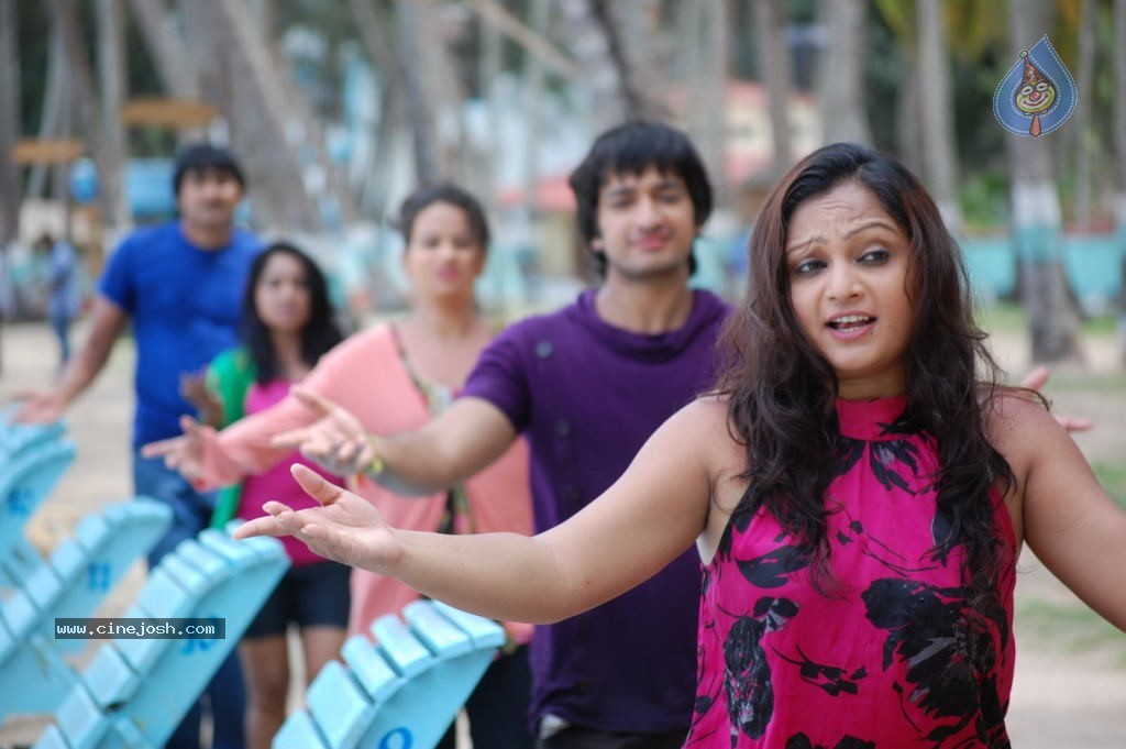 What Happen 6 to 6 Movie Stills - 59 / 82 photos