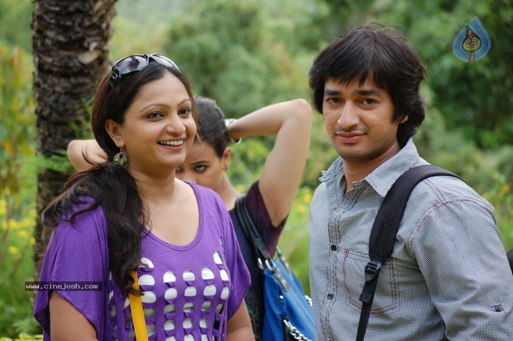 What Happen 6 to 6 Movie Stills - 79 / 82 photos