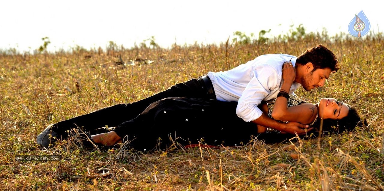 Where is Vidyabalan Movie Gallery - 12 / 109 photos