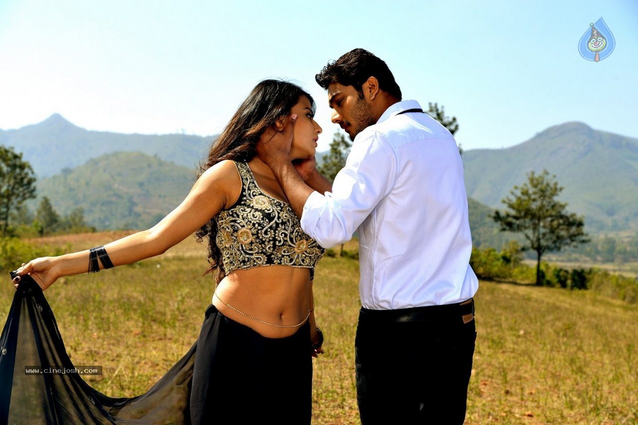 Where is Vidyabalan Movie Gallery - 63 / 109 photos