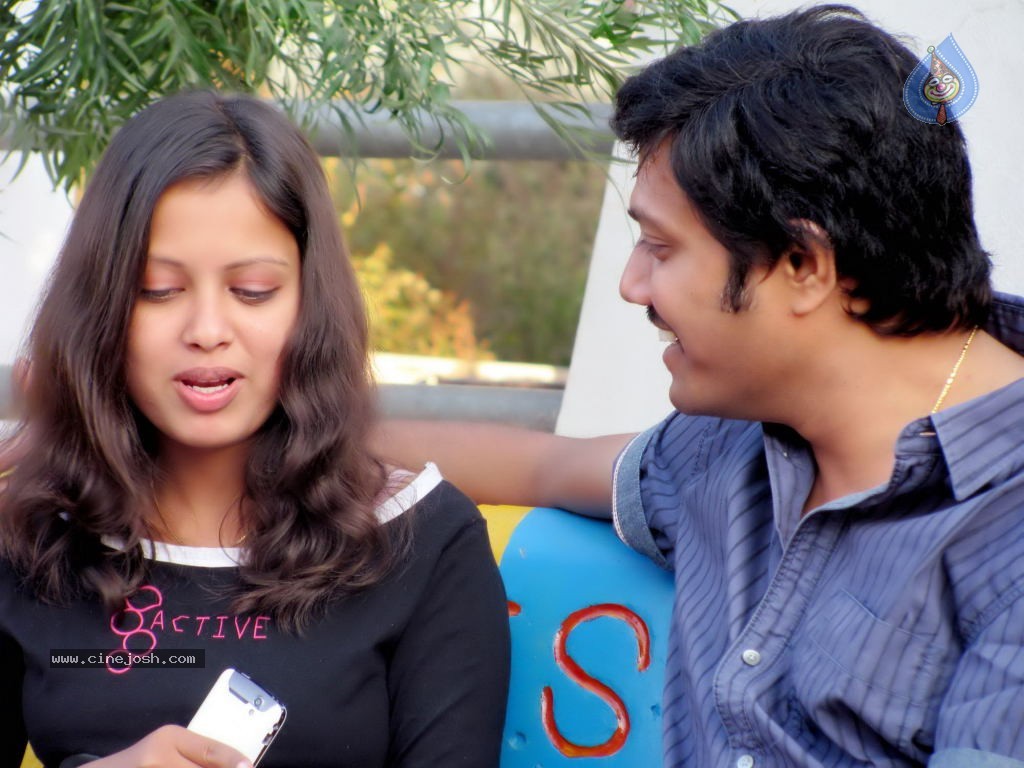 X Girl Friend Stills n Walls - 11 / 76 photos