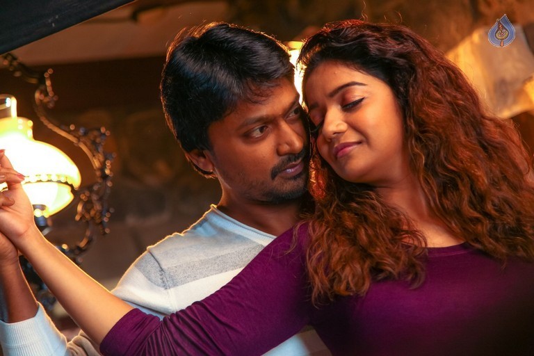 Yaakkai Tamil Movie Photos - 34 / 63 photos