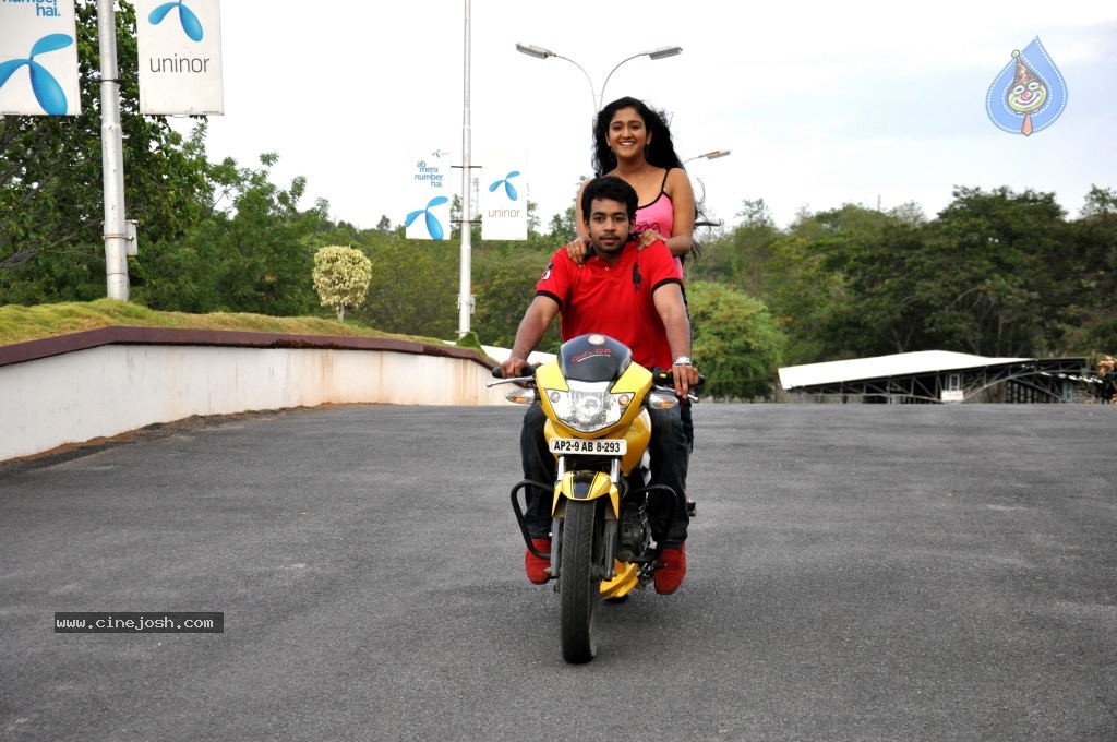 Yadartha Prema Katha Movie Stills - 6 / 21 photos