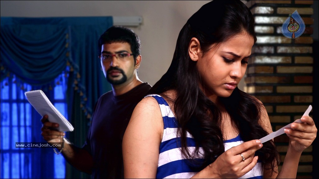 Yamini Chandrasekhar Movie Stills - 7 / 7 photos
