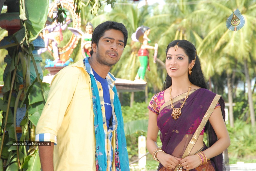 Yamudiki Mogudu Movie Stills - 2 / 5 photos