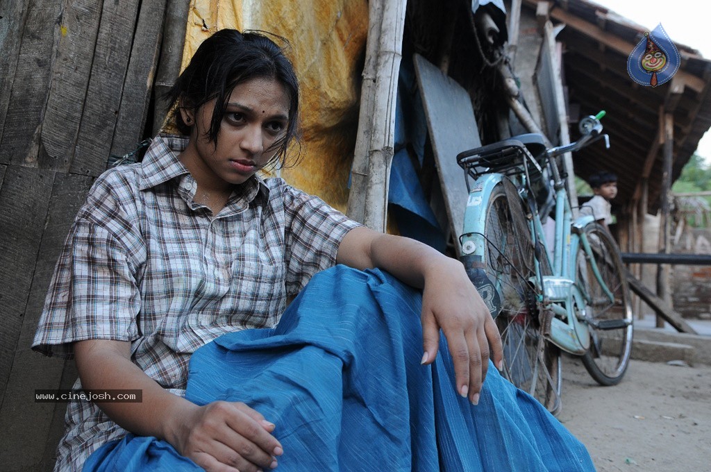 Yamuna Tamil Movie Stills - 28 / 75 photos