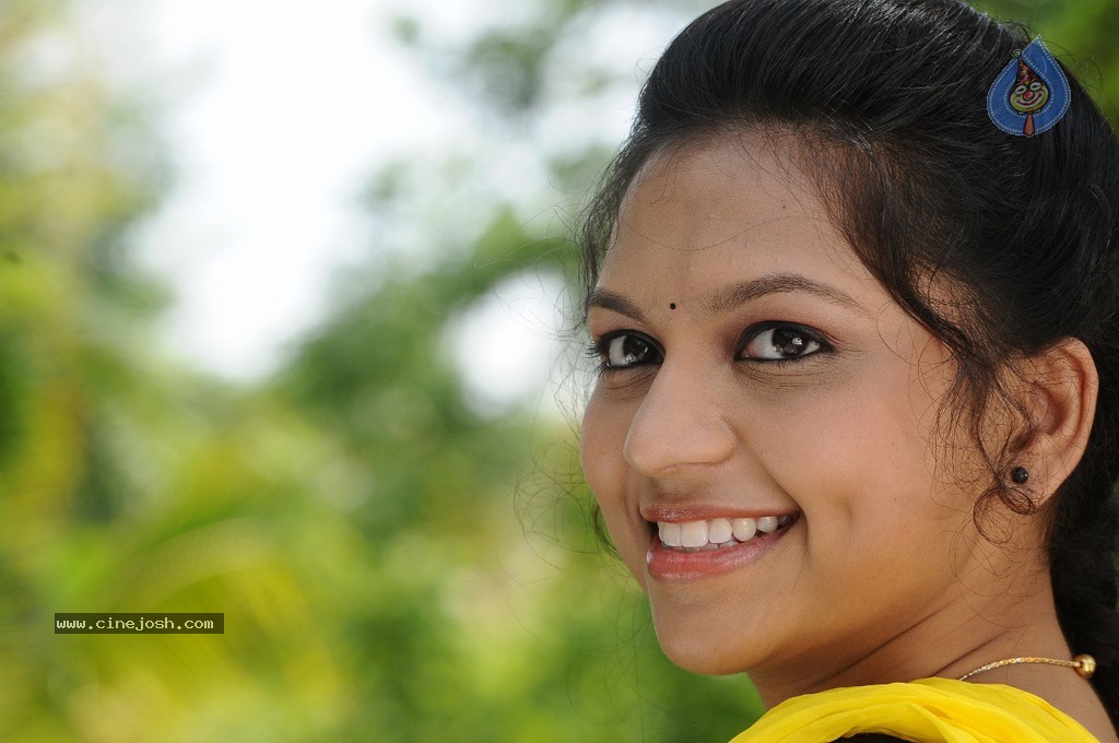 Yamuna Tamil Movie Stills - 61 / 75 photos