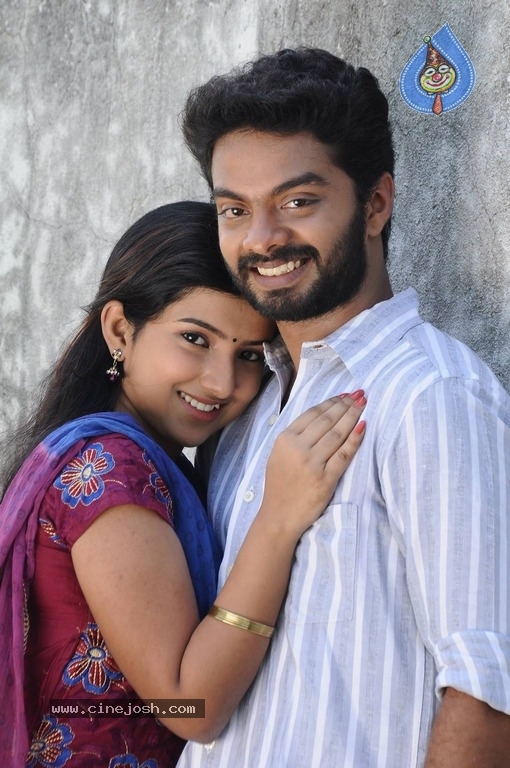 Yazh Movie Stills - 17 / 32 photos