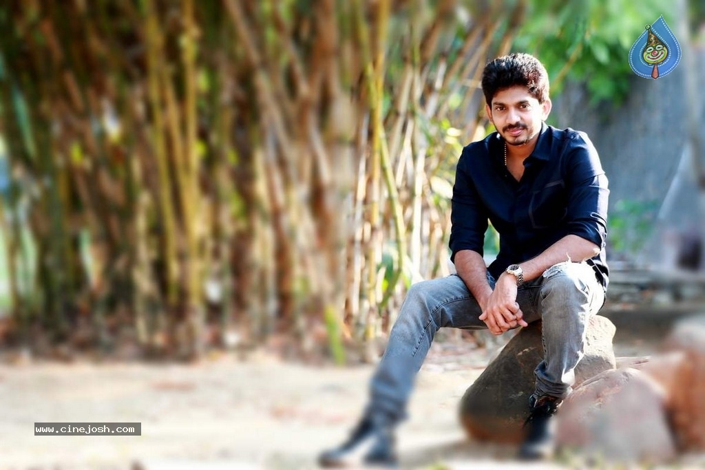 Yemaali Tamil Movie Stills - 12 / 21 photos