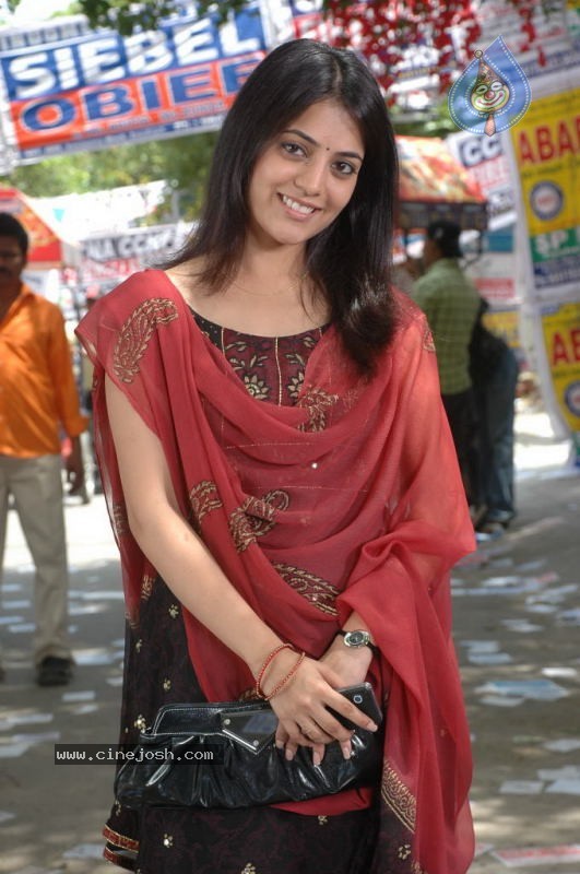 Yemaindi Eevela Movie New Stills - 14 / 16 photos