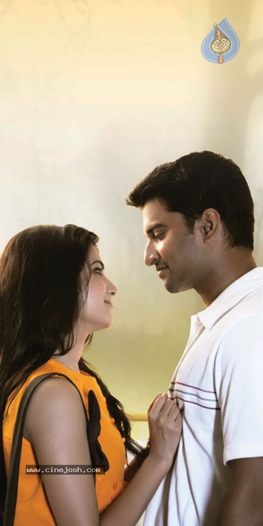 Yeto Vellipoyindi Manasu Movie Stills - 1 / 34 photos