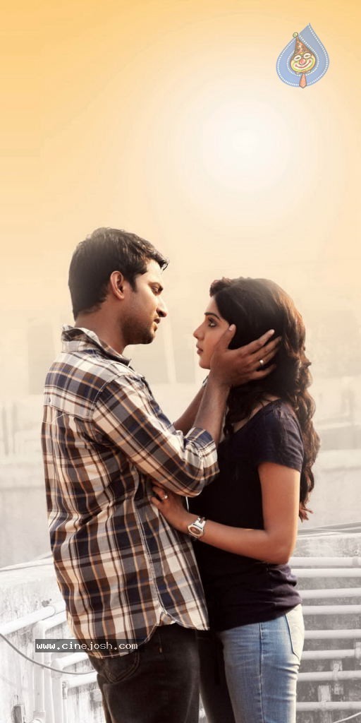 Yeto Vellipoyindi Manasu Movie Stills - 13 / 34 photos