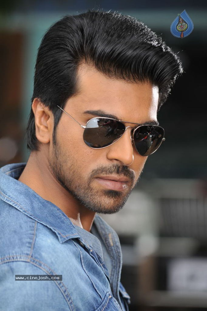 Yevadu Telugu Movie Review Ram Charan Shruti Hassan Allu Arjun Vamsi