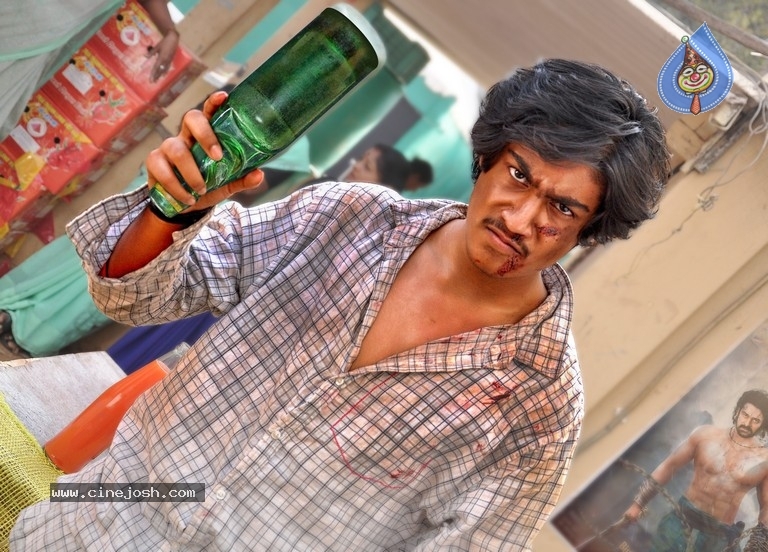 Yevadu Takkuva Kadu Movie Stills - 3 / 6 photos