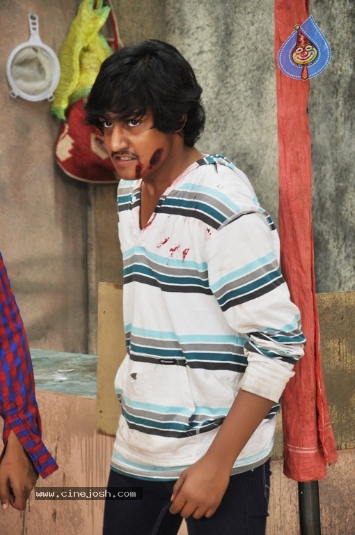 Yevadu Takkuva Kadu Movie Stills - 2 / 4 photos