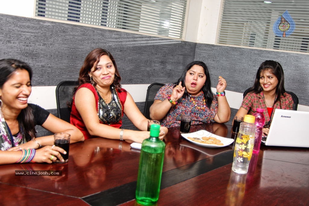 Youthful Love Movie Stills n Walls - 16 / 57 photos