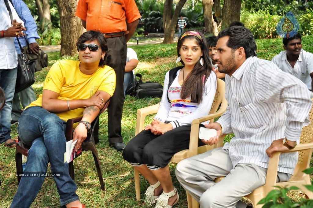 Youthful Love Movie Stills n Walls - 26 / 57 photos