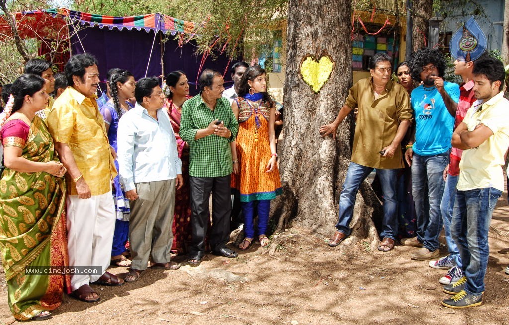 Youthful Love Movie Stills n Walls - 32 / 57 photos
