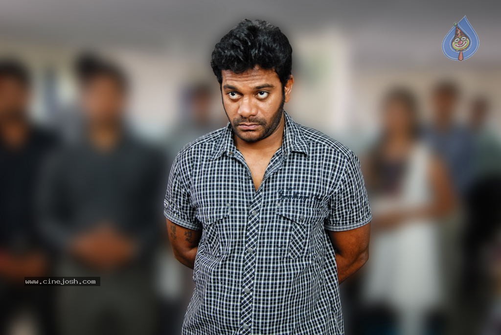 Youthful Love Movie Stills n Walls - 38 / 57 photos