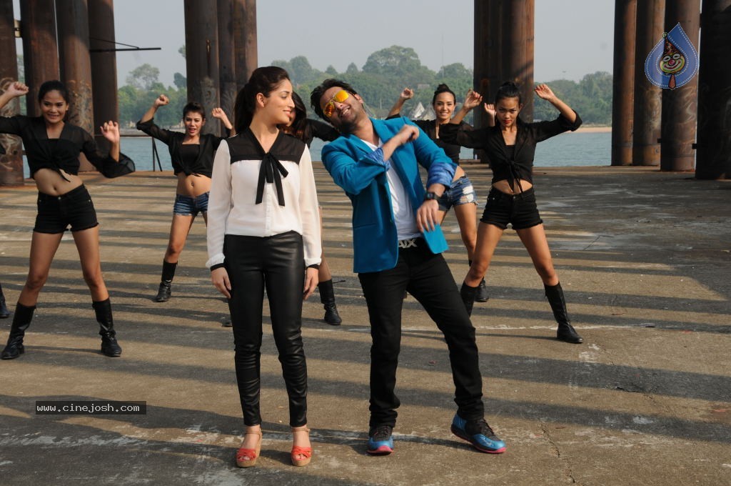 Yuddam Movie Latest Stills - 47 / 152 photos