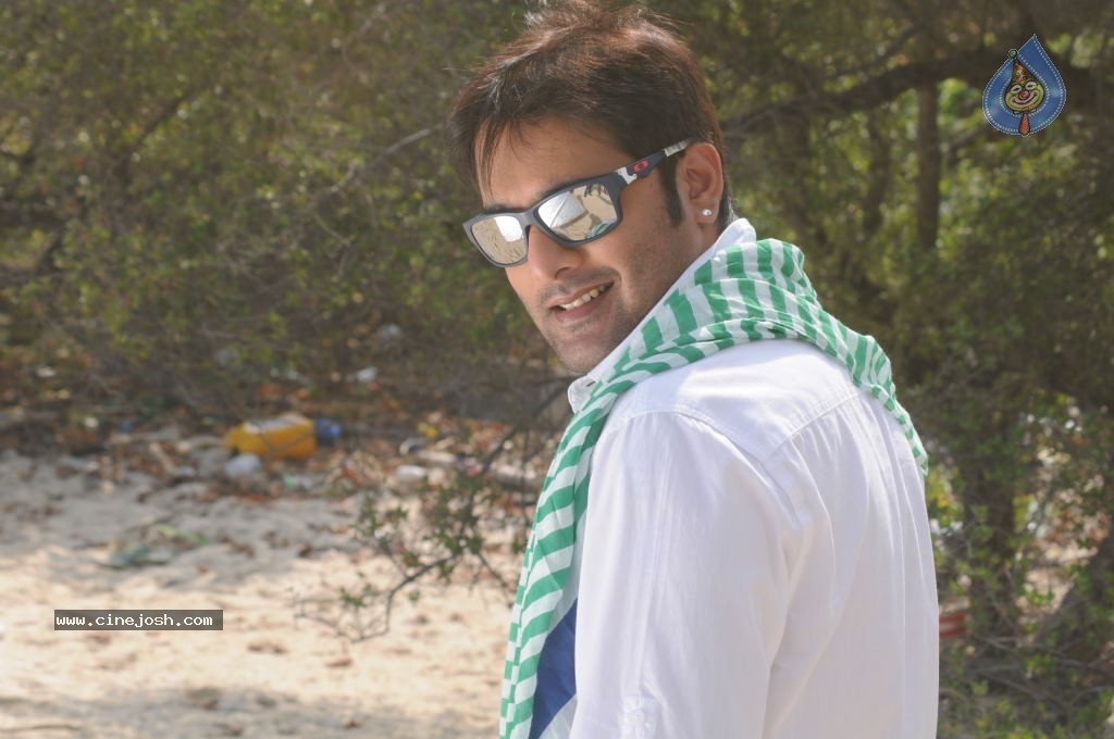 Yuddam Movie Latest Stills - 88 / 152 photos