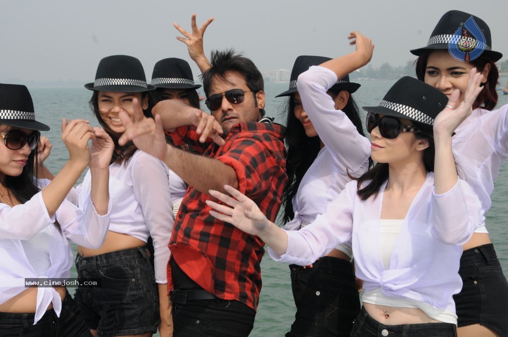 Yuddam Movie Latest Stills - 93 / 152 photos