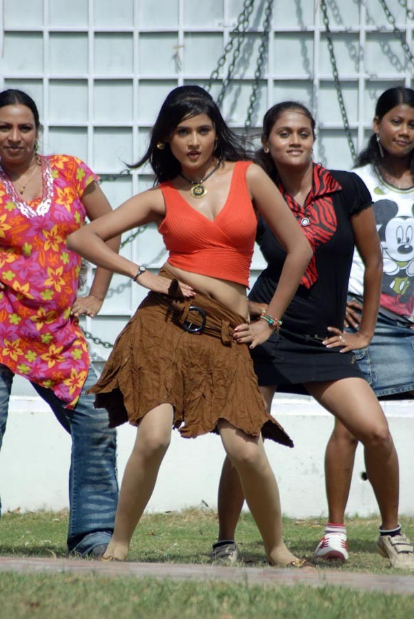 Yugalageetham Movie Stills - 15 / 75 photos