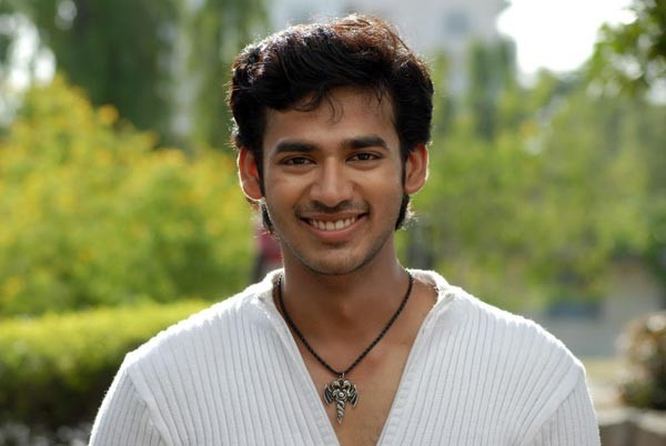 Yugalageetham Movie Stills - 31 / 75 photos