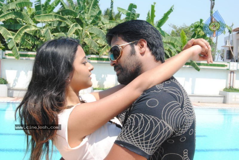 Yuganiki Okka Premikudu Movie Stills - 18 / 34 photos