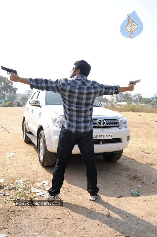 Yuganiki Okkadu oKka Primikudu Movie New Stills - 2 / 30 photos