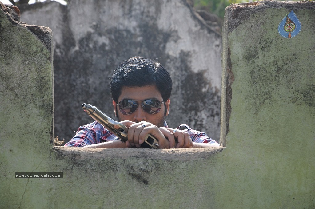 Yuganiki Okkadu oKka Primikudu Movie New Stills - 17 / 30 photos