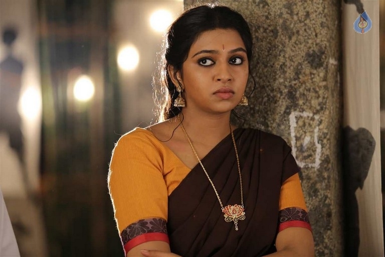 Yung Mung Sung Tamil Movie Stills - 14 / 26 photos