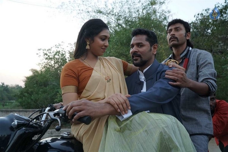 Yung Mung Sung Tamil Movie Stills - 20 / 26 photos