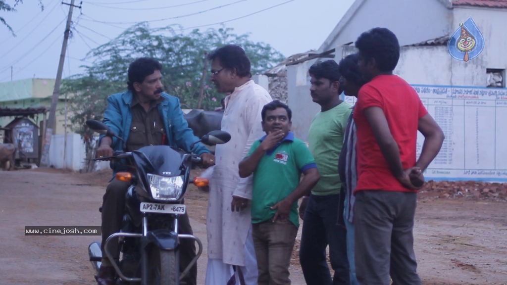 Yuva Nayakudu Movie Stills - 15 / 76 photos