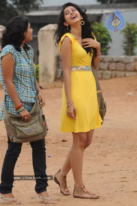 Yuvan Tamil Movie Stills - 24 / 33 photos