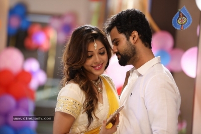 2 Friends Movie Stills And Posters - 3 of 34