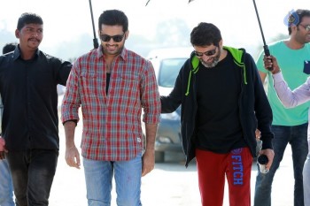 A Aa Movie Latest Posters and Photos - 30 of 57