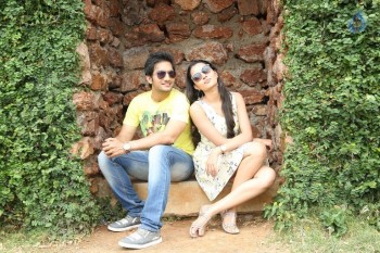 Aakatayi Movie Photos - 2 of 11
