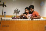 Aayiram Muthangaludan Thenmozhi Tamil Movie Stills - 18 of 47