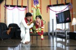 Aayiram Muthangaludan Thenmozhi Tamil Movie Stills - 22 of 47