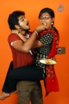Aayiram Muthangaludan Thenmozhi Tamil Movie Stills - 26 of 47