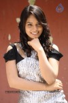 Adhu Vera Idhu Vera Tamil Movie Photos - 29 of 57
