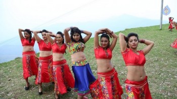 Adra Machan Visilu Tamil Film Photos - 10 of 41