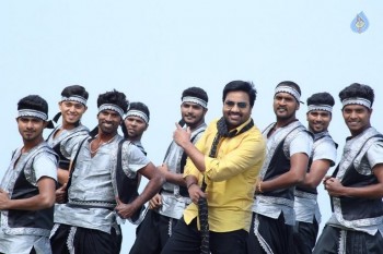Adra Machan Visilu Tamil Film Photos - 27 of 41